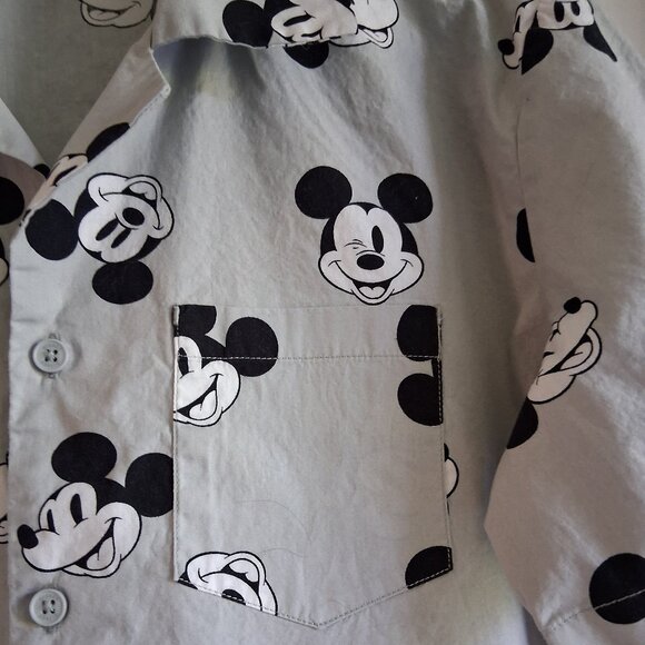 Disney Mickey Mouse Gray Print Short Sleeve Button Down Shirt Men's Size S - Picture 4 of 13
